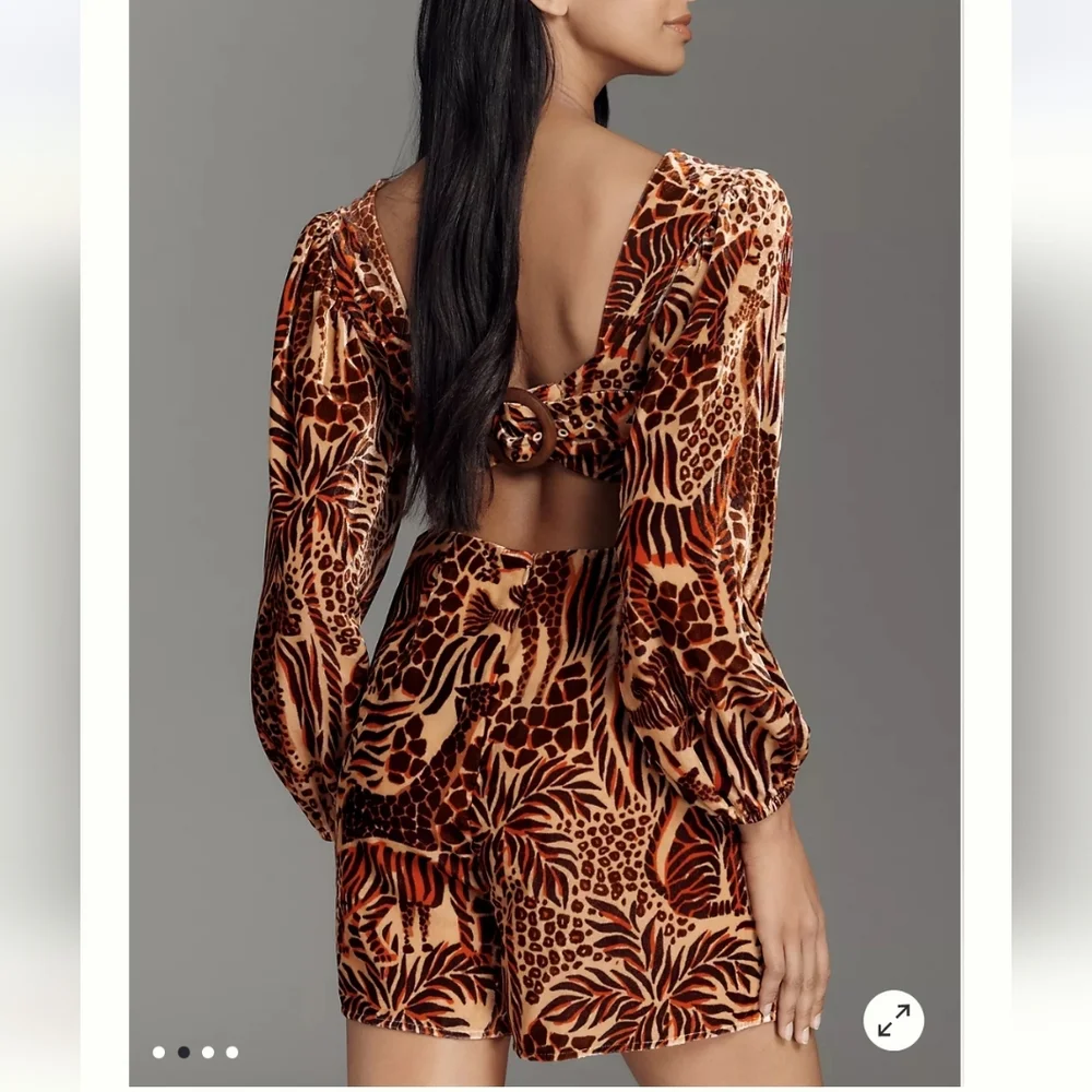 NWT FARM Rio Long Sleeve Printed Romper - Picture 3 of 4